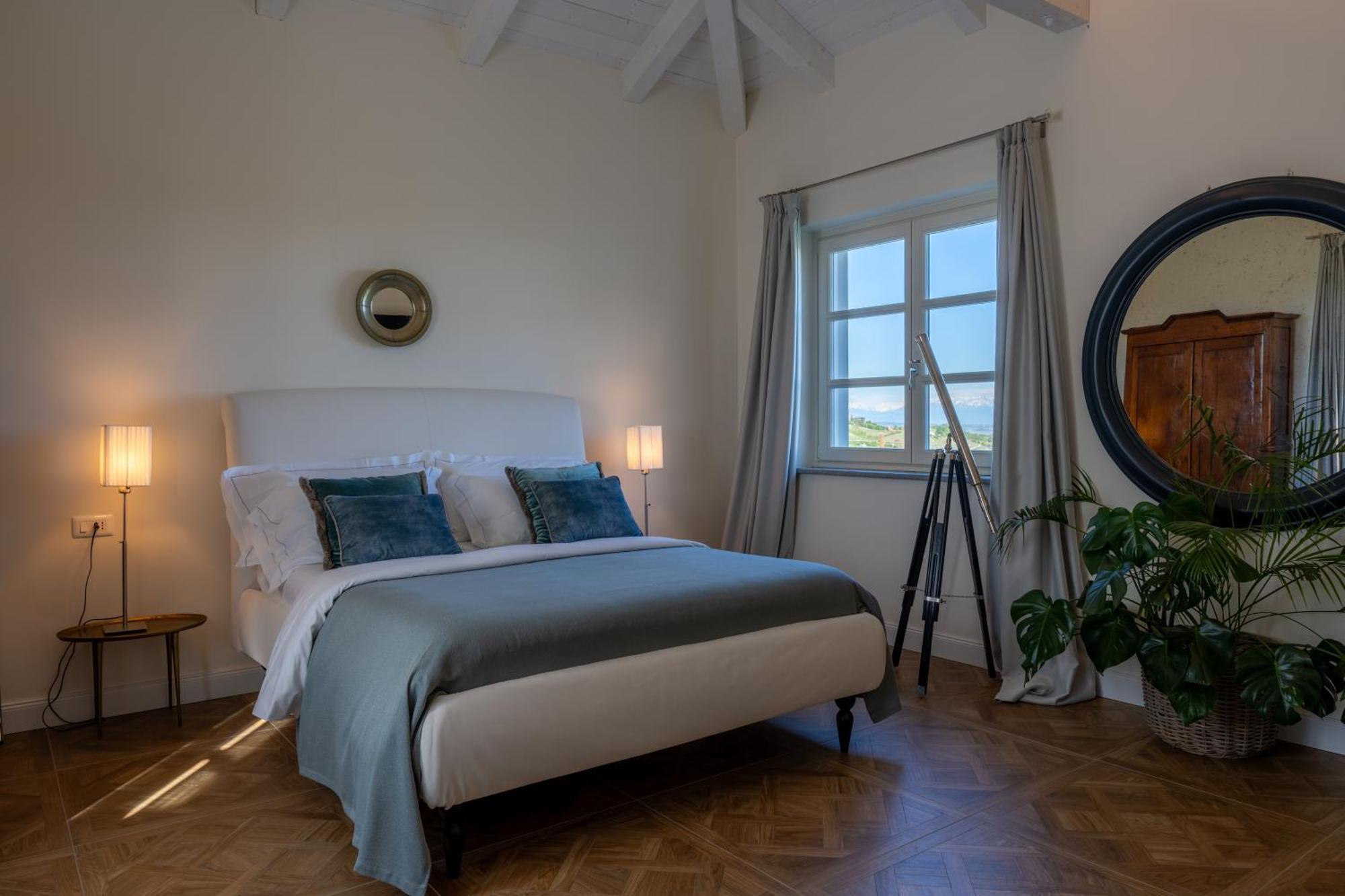 Borgo Piani - Camere Di Charme Манго Экстерьер фото